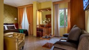 IN Roma Vale&Hillary colosseo b&b